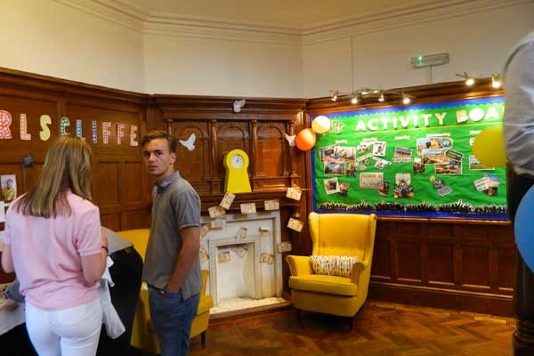 Колледж Earlscliffe College | Фолькстоун, Англия