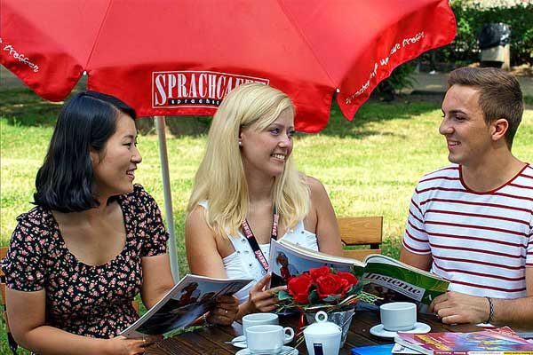 Курси німецької мови в Німеччині, Франкфурт на Майні | Sprachcaffe