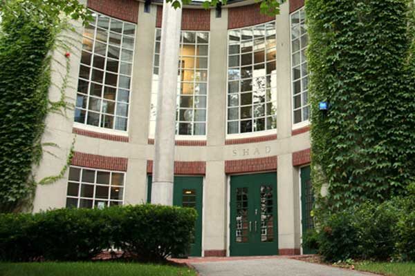 Harvard University | США