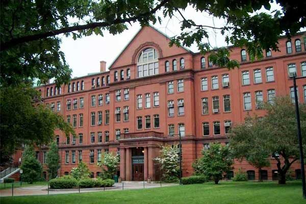 Harvard University | США