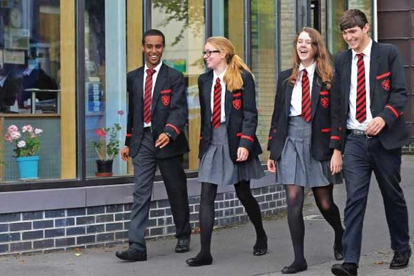Академічна англійська влітку в Уельсі, Пенарт | Westbourne School
