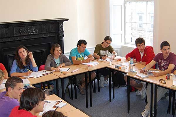 Зимние каникулы в Шотландии, Эдинбург | Hamilton School of English