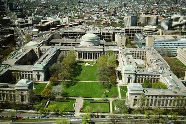 Massachusetts Institute of Technology (MIT) | США